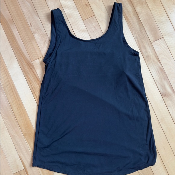 Lilly Pulitzer Luxletic Black Tank - Picture 2 of 3